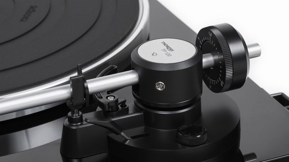 Thorens TD 204